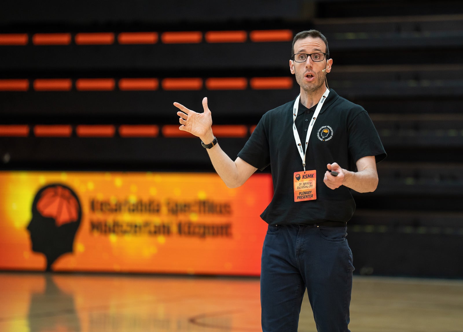 Nacho Escribano: "He visto abuso de bebidas energéticas en deporte en adolescentes" Nacho Escribano: "He visto abuso de bebidas energéticas en deporte en adolescentes"