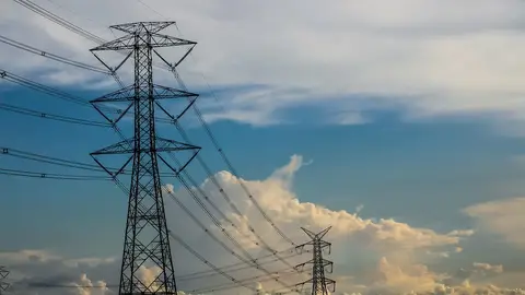 El apagón eléctrico sigue centrando la actualidad El apagón eléctrico sigue centrando la actualidad