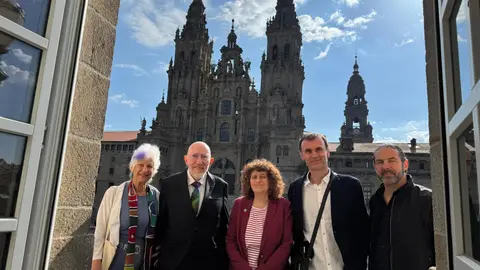 Santiago recibe a Kip Stephen Thoren, Premio Nobel de Física 2017 en el marco del programa Conciencia Santiago recibe a Kip Stephen Thoren, Premio Nobel de Física 2017 en el marco del programa Conciencia