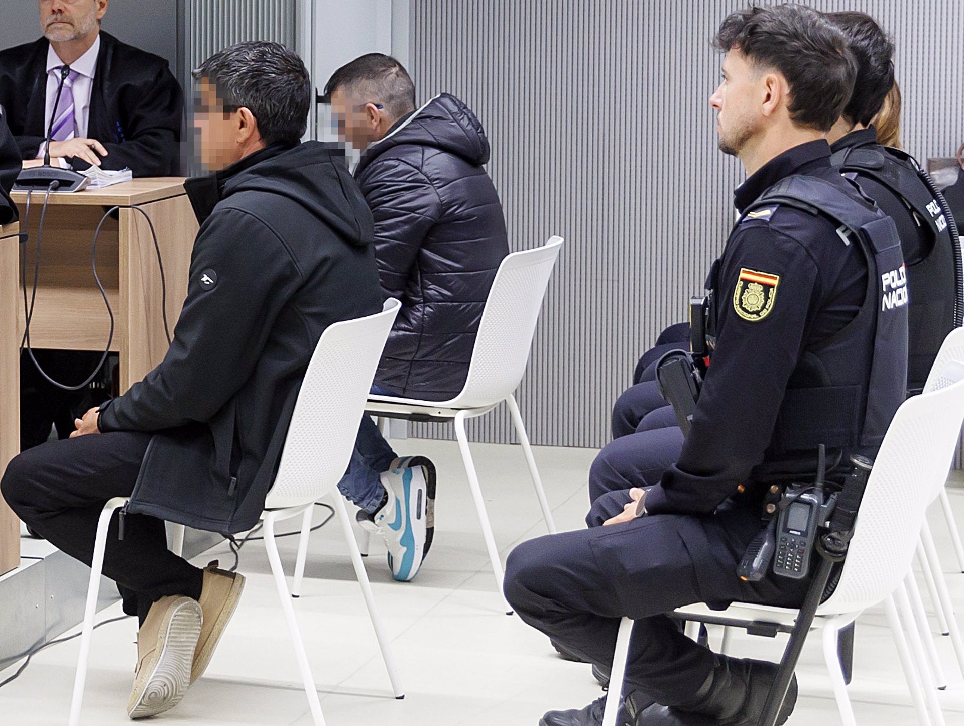 El jurado popular declara culpables a los tres acusados por el crimen de Viniegra El jurado popular declara culpables a los tres acusados por el crimen de Viniegra