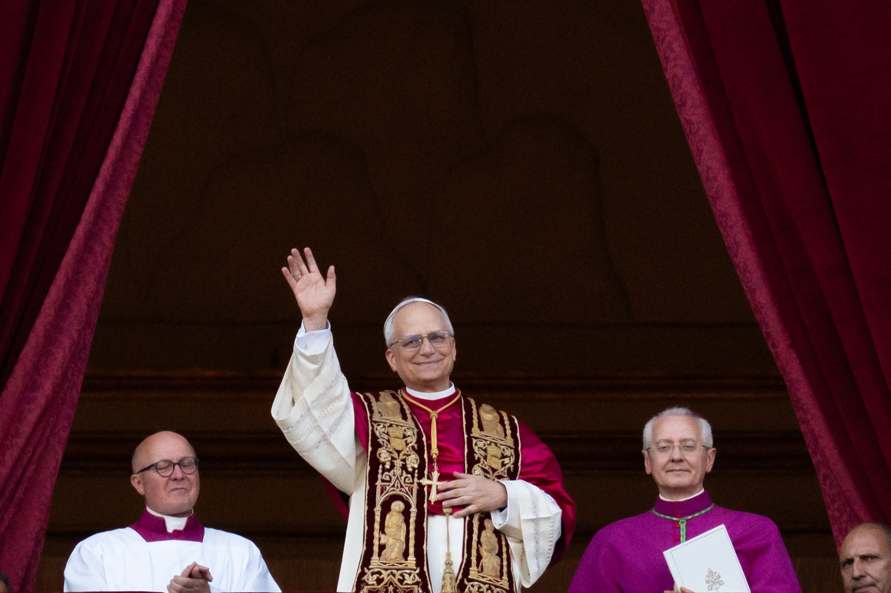 Tertulia: La figura de León XIV como nuevo Papa Tertulia: La figura de León XIV como nuevo Papa