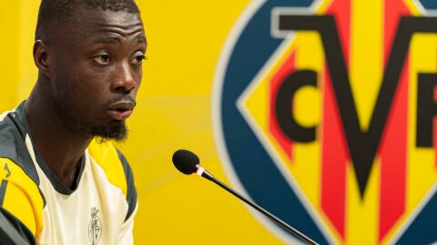 Nicol&aacute;s P&eacute;p&eacute; en rueda de prensa