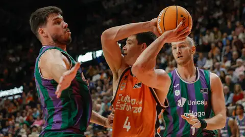 Pradilla: "Ojala podamos cerrar el ciclo de la Fonteta con el título de acb pero es difícil" Pradilla: "Ojala podamos cerrar el ciclo de la Fonteta con el título de acb pero es difícil"