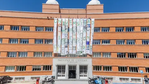 La Complutense informa al juez Peinado de que ha encontrado un total de 9.800 proyectos adscritos a la cátedra que dirigía Begoña Gómez Facha de la facultad de Medicina de la UCM