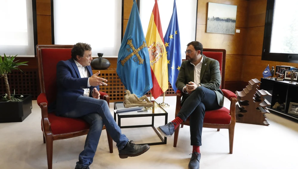 Clemente Martínez expone la necesidad de una financiación especial para los municipios de menos de 500 habitantes. Clemente Martínez expone la necesidad de una financiación especial para los municipios de menos de 500 habitantes.