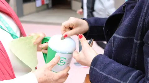 Cuestación Asociación Española Contra el Cáncer Cuestación Asociación Española Contra el Cáncer