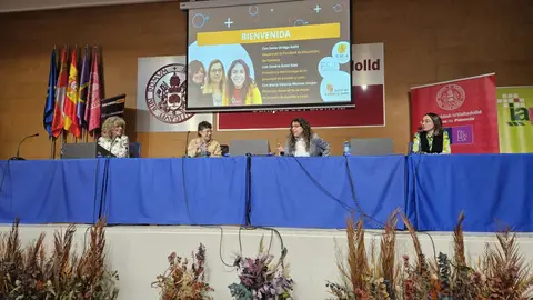 El Consejo de la Juventud de Castilla y León reivindica la importancia de erradicar la pornografía .