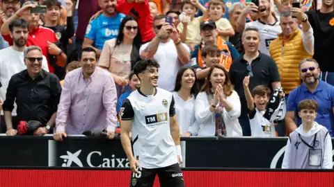 Futbolista Diego López celebra su gol ante el Getafe Futbolista Diego López celebra su gol ante el Getafe