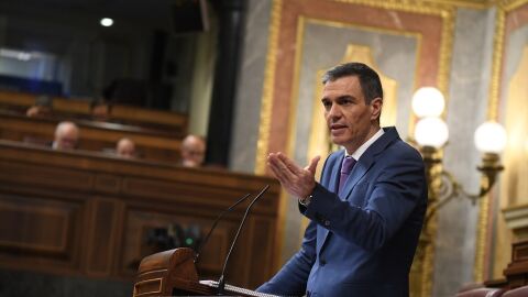 Cuando Pedro Sánchez pedía la dimisión de Rajoy por escribir a Bárcenas:  "Soy un político limpio" | Onda Cero Radio