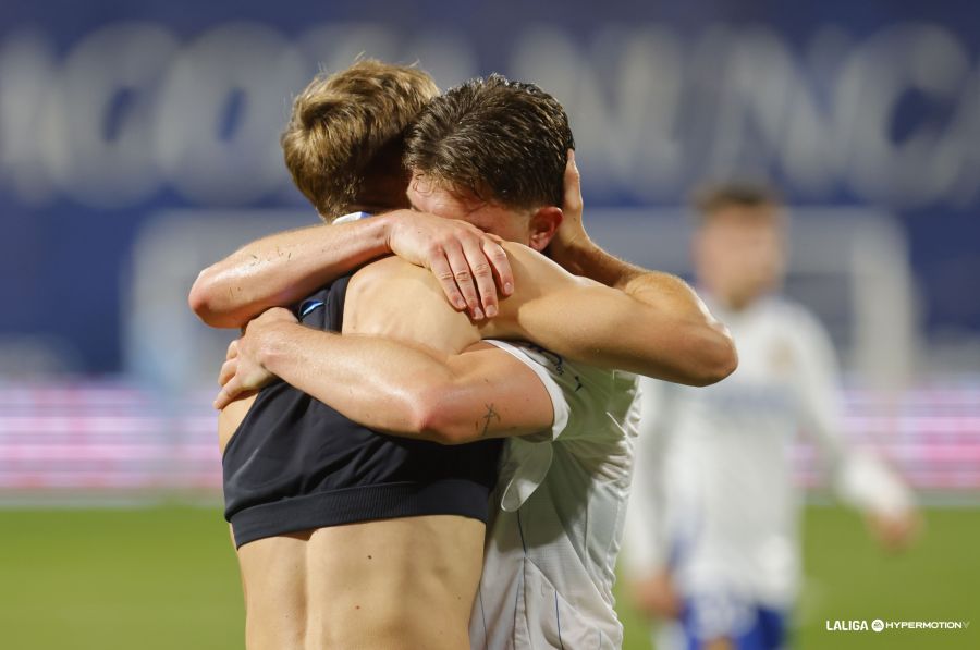 El Real Zaragoza deberá seguir remando hacia la permanencia El Real Zaragoza deberá seguir remando hacia la permanencia