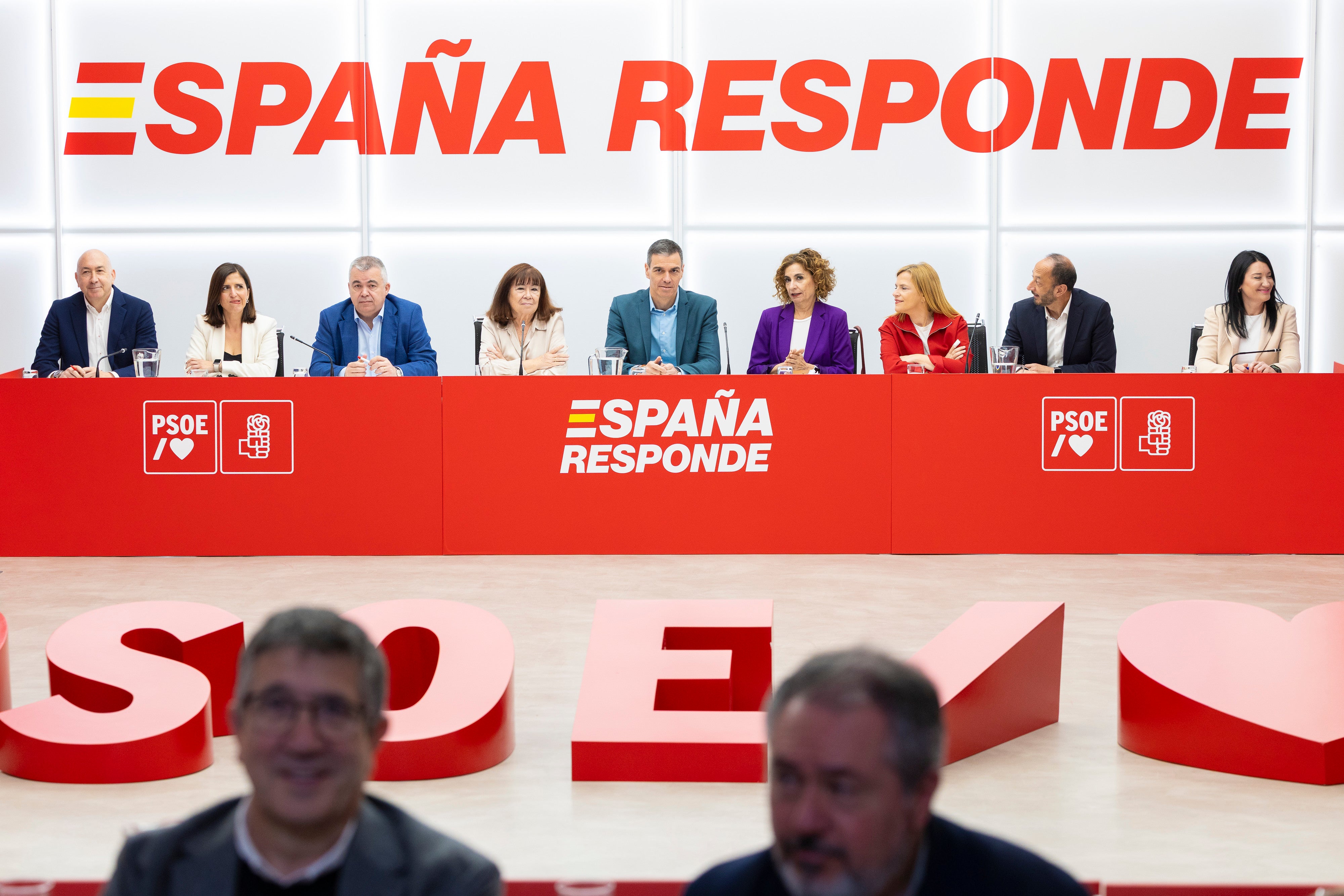 El PSOE evita señalar a Ábalos como filtrador de sus mensajes con Pedro Sánchez El PSOE evita señalar a Ábalos como filtrador de sus mensajes con Pedro Sánchez