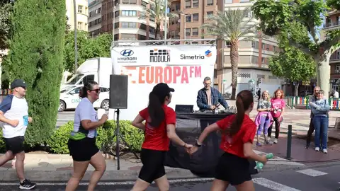 Éxito de la fiesta del deporte y la sostenibilidad en la III Carrera de las empresas Cámara Castellón Éxito de la fiesta del deporte y la sostenibilidad en la III Carrera de las empresas Cámara Castellón