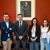 Valverde junto al equipo de Gobierno del Ayuntamiento de Almagro