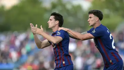 Juanto Ortuño celebra el gol del triunfo contra el Málaga. Juanto Ortuño celebra el gol del triunfo contra el Málaga.