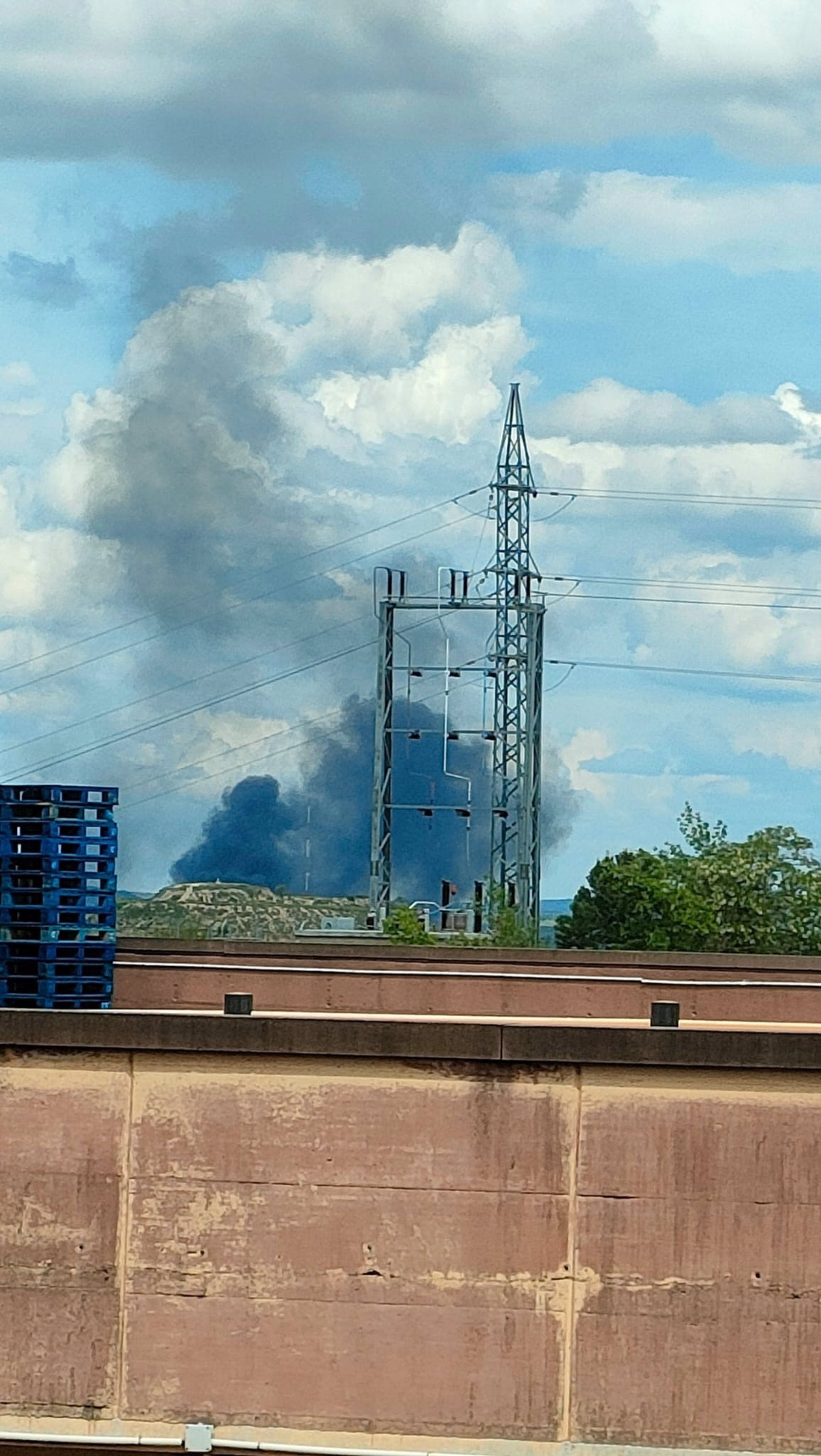 Euroresin, en Oyón, sufre su segundo incendio en apenas 8 días Euroresin, en Oyón, sufre su segundo incendio en apenas 8 días