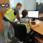 La Policía Nacional desarticula un grupo criminal dedicado a pactar parejas de hecho ficticias en l’Alfàs del Pi 