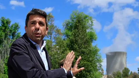 El president de la Generalitat, Carlos Mazón, visita la central nuclear de Cofrentes junto al consejero delegado de Iberdrola Energía Sostenible, Julio Castro, el presidente del Consejo de Cámaras de la Comunitat Valenciana, José Vicente Morata, el vicepresidente de CEV, Vicente Lafuente, y el secretario general de AVE, Diego Lorente El president de la Generalitat, Carlos Mazón, visita la central nuclear de Cofrentes junto al consejero delegado de Iberdrola Energía Sostenible, Julio Castro, el presidente del Consejo de Cámaras de la Comunitat Valenciana, José Vicente Morata, el vicepresidente de CEV, Vicente Lafuente, y el secretario general de AVE, Diego Lorente