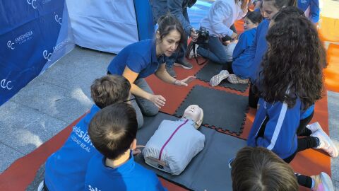 Escolares de Ciudad Real aprenden a realizar la reanimación cardiorespiratoria