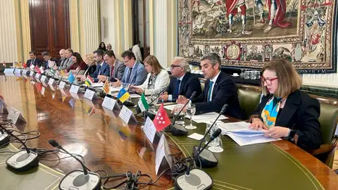 La Junta de Extremadura defiende que la nueva PAC tenga un presupuesto "fuerte" que garantice la rentabilidad del campo La Junta de Extremadura defiende que la nueva PAC tenga un presupuesto "fuerte" que garantice la rentabilidad del campo