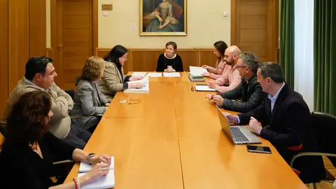 Junta de gobierno extraordinaria acuerda dar un ultimátum a la Autoridad Portuaria para que haga efectiva la cesión de Naval Azul Junta de gobierno extraordinaria acuerda dar un ultimátum a la Autoridad Portuaria para que haga efectiva la cesión de Naval Azul