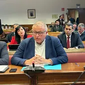 El PP critica en el Senado la decisión "política" de sellar Portman y el Secretario de Estado ve "inejecutable" el proyecto de 2011 El PP critica en el Senado la decisión "política" de sellar Portman y el Secretario de Estado ve "inejecutable" el proyecto de 2011