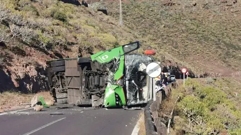 Estado de la guagua accidentada en La Gomera Estado de la guagua accidentada en La Gomera