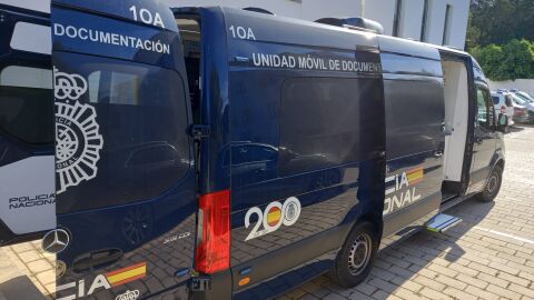 La unidad movil de documentaci&oacute;n de la Polic&iacute;a Nacional estar&aacute; una vez al mes en Sant Joan de Labritja