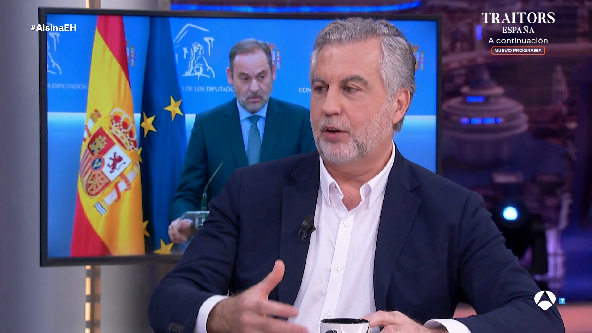 Carlos Alsina en El Hormiguero: "Ábalos es un personajazo de la vida política en España" Carlos Alsina en El Hormiguero: "Ábalos es un personajazo de la vida política en España"