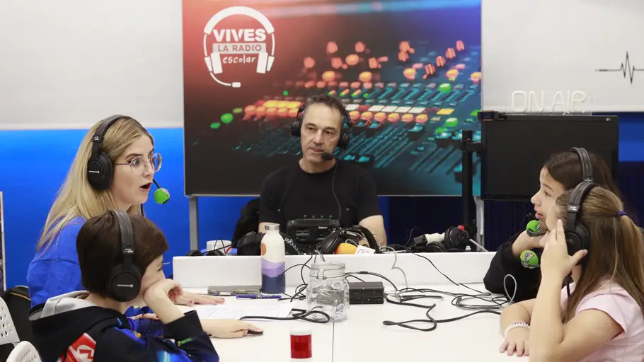 Los expertos bajitos se hacen periodistas Los expertos bajitos se hacen periodistas