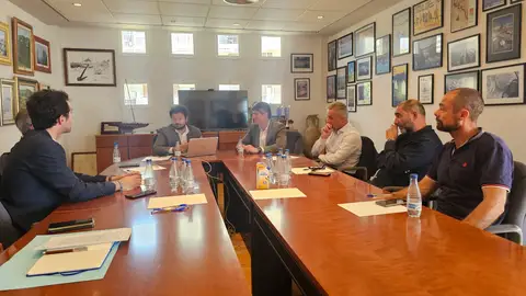La Generalitat instalará en octubre placas solares sobre la lonja de Villajoyosa con un proyecto valorado en 300.000 euros La Generalitat instalará en octubre placas solares sobre la lonja de Villajoyosa con un proyecto valorado en 300.000 euros