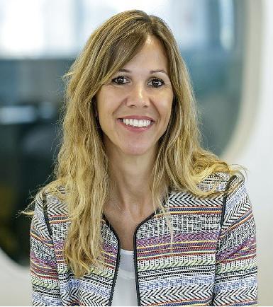 Empresa amb femení amb Rebeca Marin, Directora de Persones i Organització d'Aigues de Barcelona i membre del Consell de la Dona de la Zona Franca. Empresa amb femení amb Rebeca Marin, Directora de Persones i Organització d'Aigues de Barcelona i membre del Consell de la Dona de la Zona Franca.