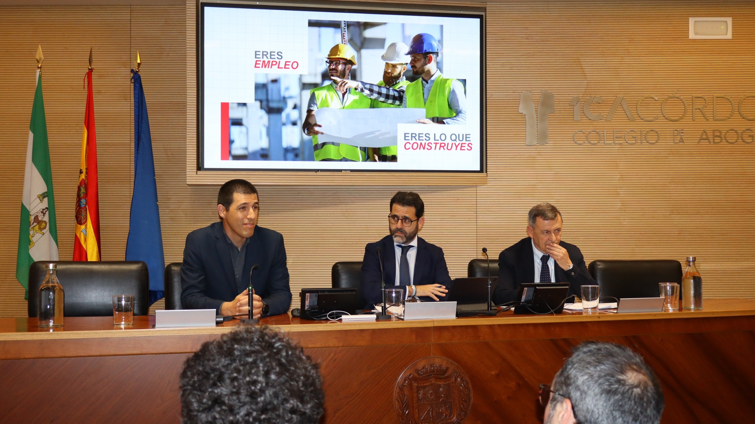 Construcor analiza las carencias de empleo en el sector y la negociación colectiva en Andalucía Construcor analiza las carencias de empleo en el sector y la negociación colectiva en Andalucía