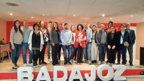 La concejala del Ayuntamiento de Badajoz Silvia González presenta su candidatura a la Secretaría local del PSOE La concejala del Ayuntamiento de Badajoz Silvia González presenta su candidatura a la Secretaría local del PSOE