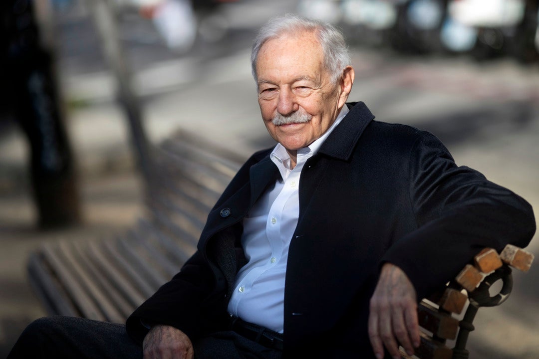 Eduardo Mendoza, sobre Lluís Permanyer: "Siento perder otro amigo"