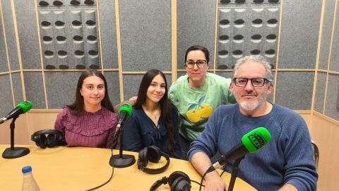 Alumnas y profesorado del Instituto Alfonso VIII