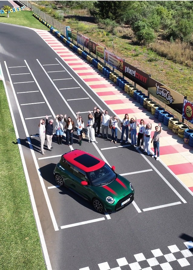 Minipodcast (1x3): Go-Kart Feeling en estado puro: una mañana de adrenalina sobre ruedas con Maberauto Minipodcast (1x3): Go-Kart Feeling en estado puro: una mañana de adrenalina sobre ruedas con Maberauto