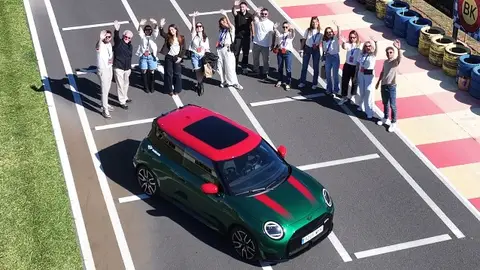 Jornada inolvidable con Mini Maberauto. Jornada inolvidable con Mini Maberauto.