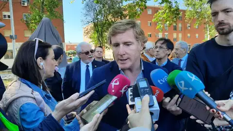 El alcalde de Badajoz felicita el trabajo para recuperar la normalidad tras el 'ransomware' en el ayuntamiento El alcalde de Badajoz felicita el trabajo para recuperar la normalidad tras el 'ransomware' en el ayuntamiento