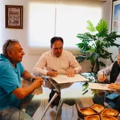 Ayuntamiento de Finestrat y Comunidad de Regantes Els Molins renuevan el convenio de colaboración para mejorar el uso del agua para el riego de la huerta Ayuntamiento de Finestrat y Comunidad de Regantes Els Molins renuevan el convenio de colaboración para mejorar el uso del agua para el riego de la huerta