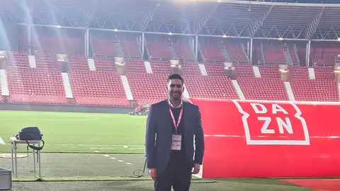 SMC Group es el nuevo propietario de la UD Almería SMC Group es el nuevo propietario de la UD Almería