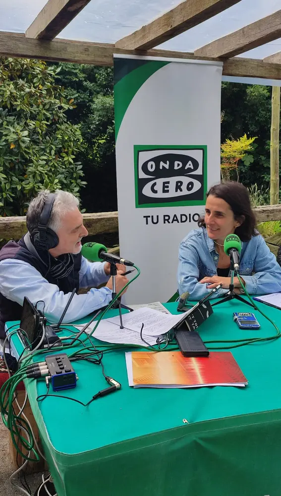 🌿 Elena Olay: el alma del jardín. 🌿 Elena Olay: el alma del jardín.
