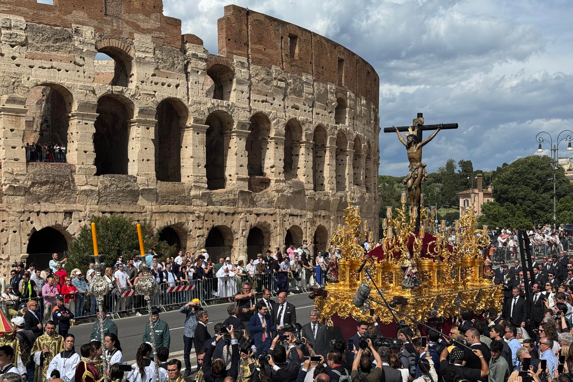 España hace historia en la Gran Procesión del Jubileo de Roma: estas son las imágenes que procesionan España hace historia en la Gran Procesión del Jubileo de Roma: estas son las imágenes que procesionan