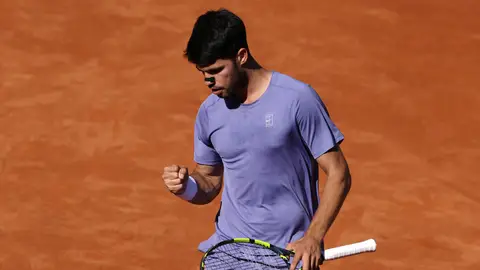 Carlos Alcaraz, tenista español, durante el encuentro de este domingo Carlos Alcaraz, tenista español, durante el encuentro de este domingo