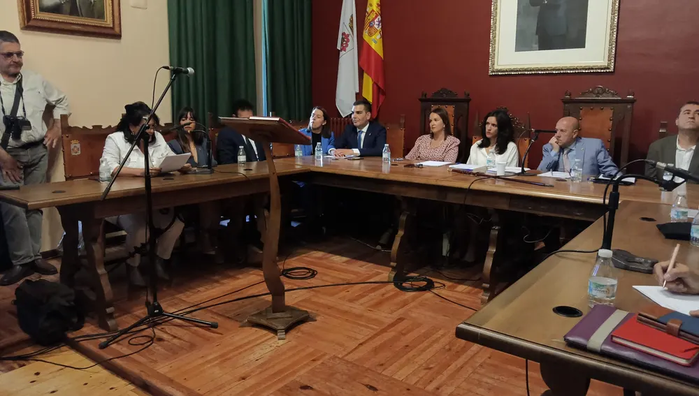 Pleno del Ayuntamiento de Almagro Pleno del Ayuntamiento de Almagro