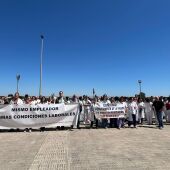 Protestas del personal laboral del Hospital de la Ribera
