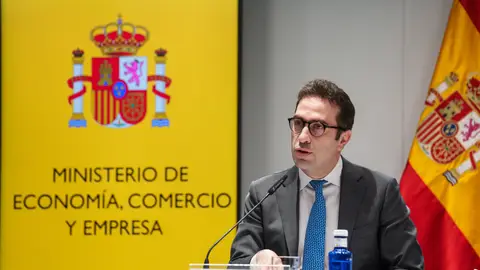 El ministro de Economía, Carlos Cuerpo, durante una rueda de prensa posterior al Consejo Interterritorial de Internacionalización El ministro de Economía, Carlos Cuerpo, durante una rueda de prensa posterior al Consejo Interterritorial de Internacionalización