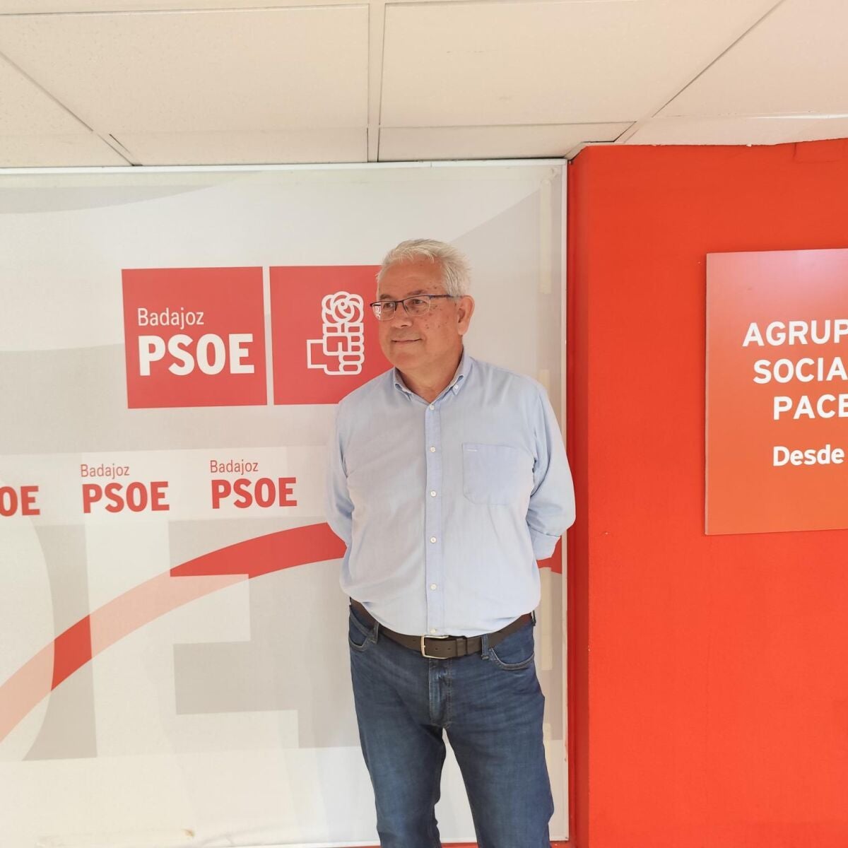 El socialista Anselmo Solana presenta su candidatura a la Secretaría  General del PSOE local de Badajoz | Onda Cero Radio