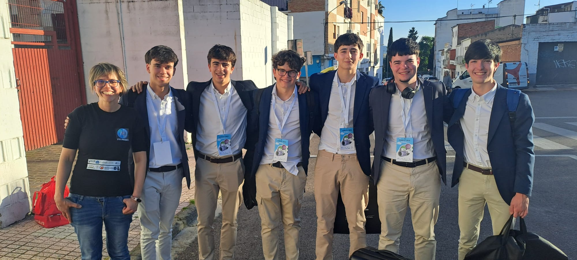 El equipo TTF Project, del IES Santa Eulalia de Mérida, galardonado con el Premio a las Mejores Competencias Profesionales en el Desafío CanSat 2025 El equipo TTF Project, del IES Santa Eulalia de Mérida, galardonado con el Premio a las Mejores Competencias Profesionales en el Desafío CanSat 2025