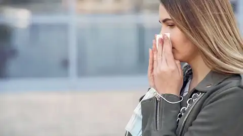 Persona con alergia Persona con alergia
