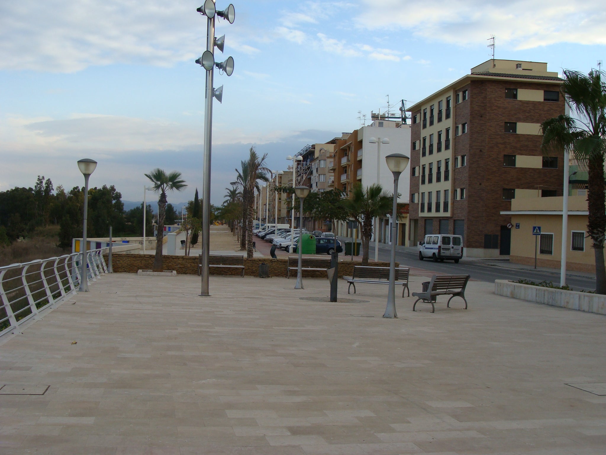Carlet instalará un sistema de drenaje para pluviales en la Ronda del Malecón junto al Magro Carlet instalará un sistema de drenaje para pluviales en la Ronda del Malecón junto al Magro